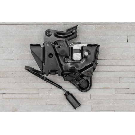 BMW SERIA 5 F10 2009-2017 SINISTRO SERRATURA COPERTURA MOTORE 51237206453 (Cod. AP-53607_A4x4)