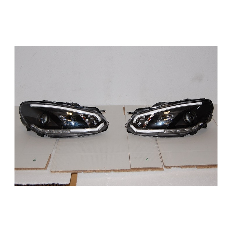 Fari Day Light Volkswagen Golf 6 Black 2009-2012 (Cod. E-FAW120)