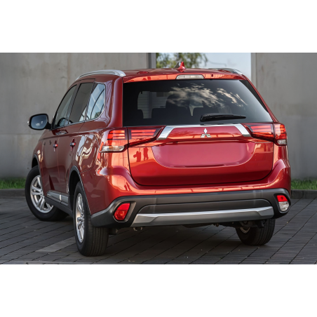 MITSUBISHI OUTLANDER III GF 2015-2021 RESTYLING FARO PORTELLONE POSTERIORE SINISTRA 8331A179 (Cod. A