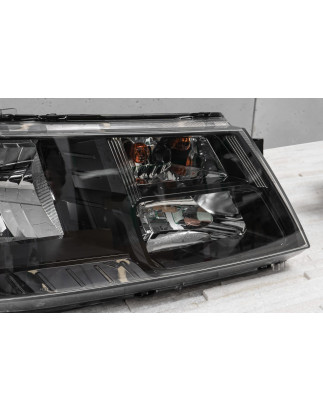 FIAT FREEMONT 2011-2015 FARI ANTERIORI NERI KIT 68200085AB 68200084AB EUROPA (Cod. AP-2E43-382E1_A4x