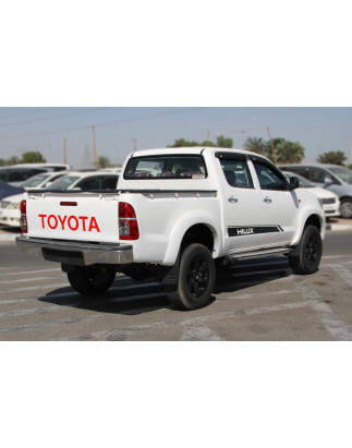 TOYOTA HILUX VII 2011-2015 DOPO IL SECONDO RESTYLING CARROZZERIA FANALE POSTERIORE DESTRA 815500K140