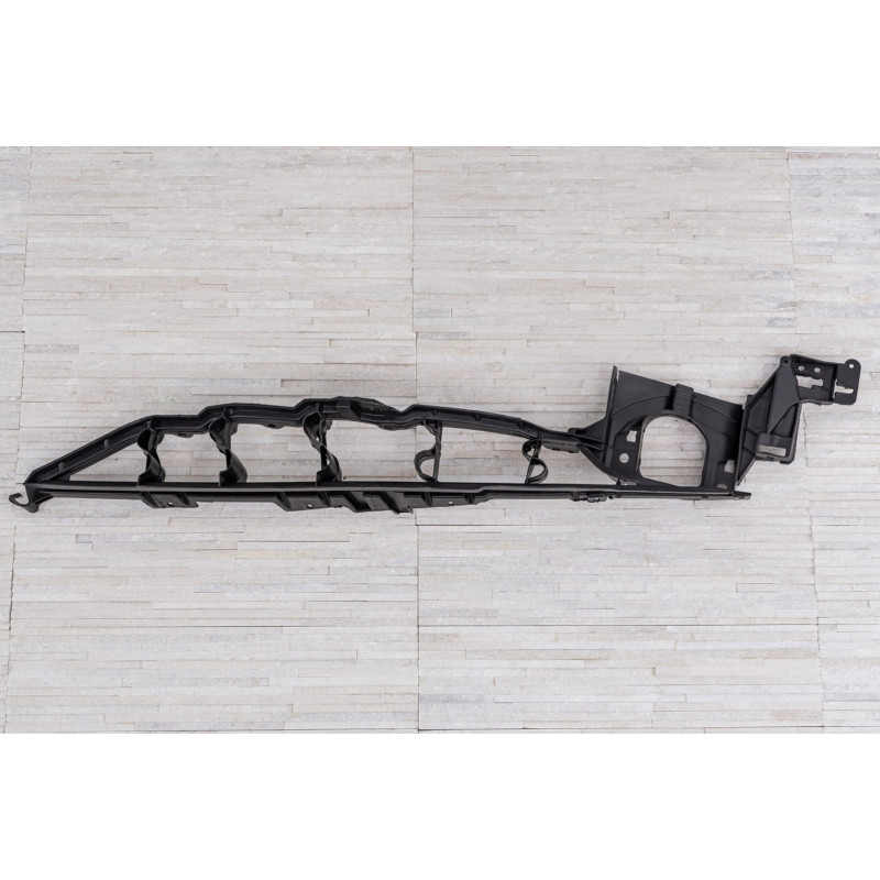 BMW X5 E70 2006-2013 INFERIORE SUPPORTO ANTERIORE PARAFANGO SINISTRO 51127157989 (Cod. AP-A1B1-3839E