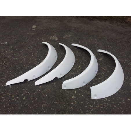 Allargamenti passaruota anteriori e posteriori BMW E30 (Cod. S-BE30-AE-01)