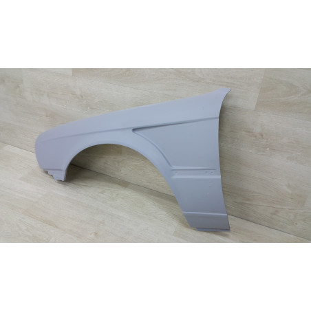 Parafanghi anteriori BMW E30 (Cod. S-BE30-FF-02)