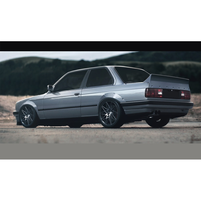 Spoiler baule BMW E30 (Cod. S-BE30-SP-02)