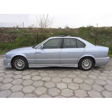 Minigonne laterali BMW E34 (Cod. S-BE34-S-01)