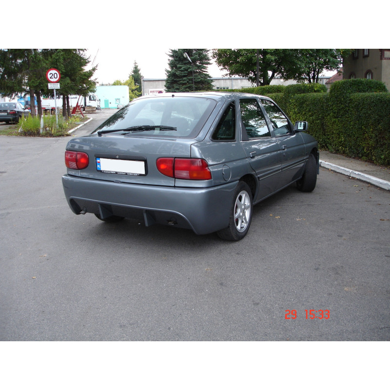 Paraurti posteriore Ford Escort (Cod. S-FE-R-01)