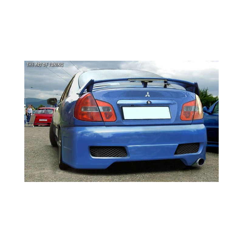Paraurti posteriore Mitsubishi Carisma 00-04 (Cod. S-MCR2000-R-01-C)