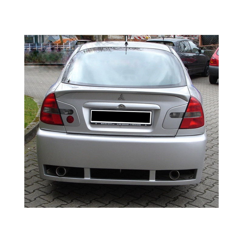 Paraurti posteriore Mitsubishi Carisma 96-99 (Cod. S-MCR96-R-02-C)