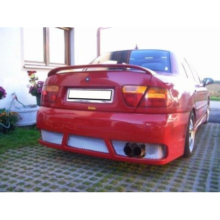 Paraurti posteriore Mitsubishi Carisma 96-99 (Cod. S-MCR96-R-03-C)