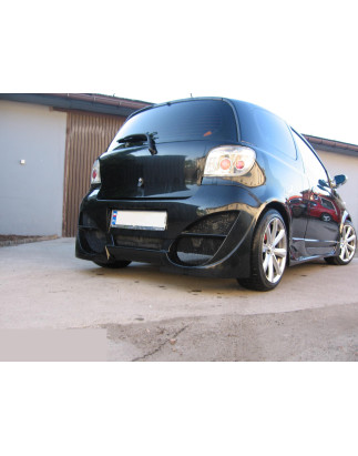 Paraurti posteriore Toyota YARIS (Cod. S-TY03-R-01)