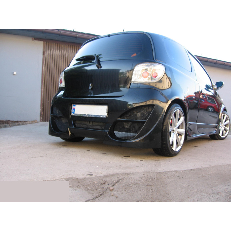 Paraurti posteriore Toyota YARIS (Cod. S-TY03-R-01)