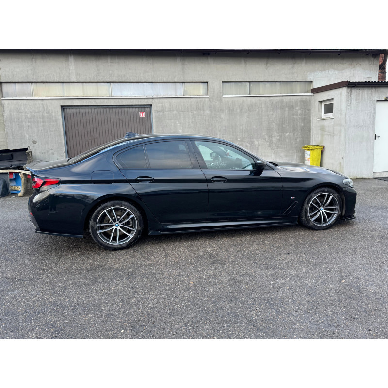 Minigonne laterali in plastica ABS BMW G30 (Cod. S-BG30-S-01-A)