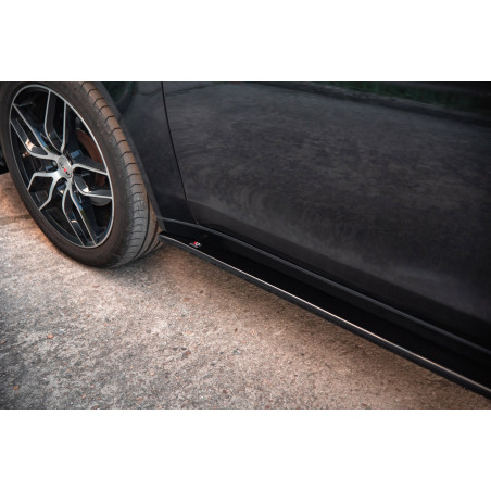 Diffusori minigonne Mitsubishi Lancer Mk8 (Cod. M-MI-LA-8-SD1G)