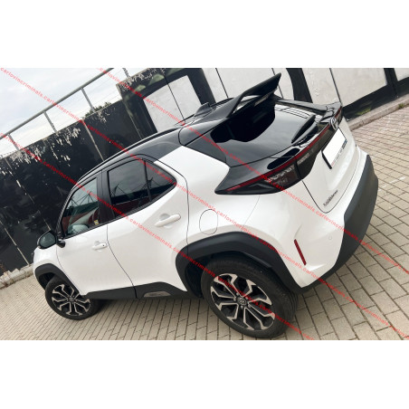 Spoiler posteriore Toyota Yaris Cross (Cod. C-C-L-CSP0419)