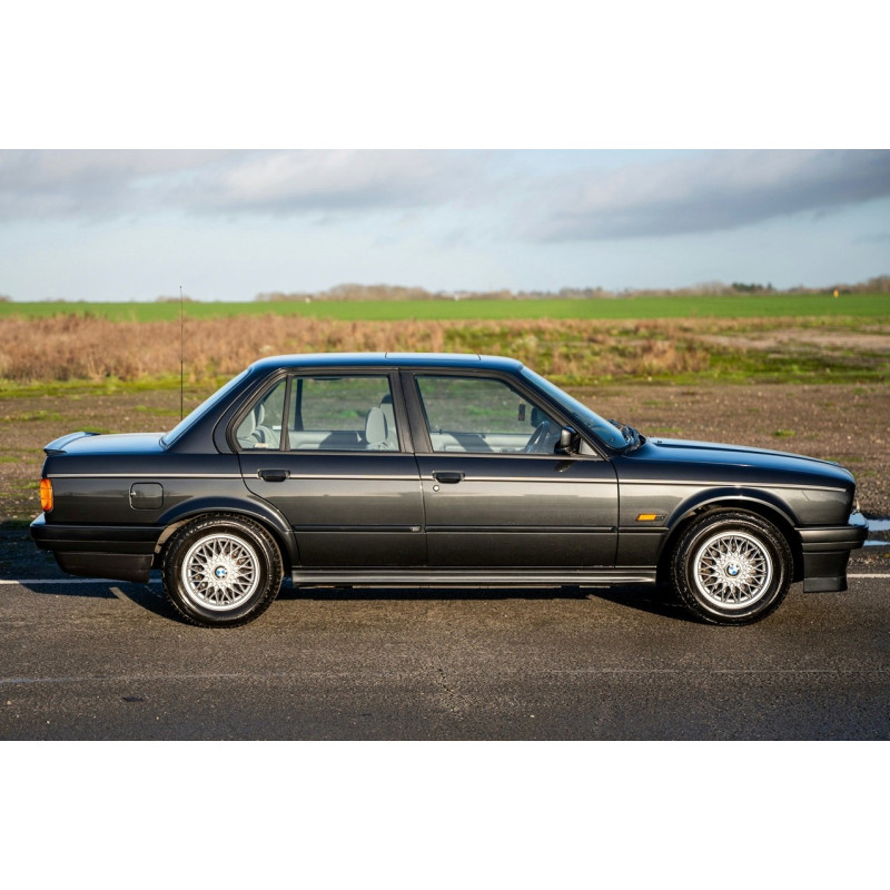 Minigonne laterali BMW E30 318is / stile 325is (1983-1993) (Cod. C-C-L-CSP0485)