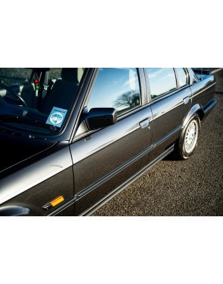 Minigonne laterali BMW E30 stile 318is / 325is (1983-1993) (Cod. C-C-L-CSP0486)