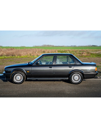 Minigonne laterali BMW E30 stile 318is / 325is (1983-1993) (Cod. C-C-L-CSP0486)