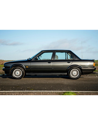Minigonne laterali BMW E30 stile 318is / 325is (1983-1993) (Cod. C-C-L-CSP0486)