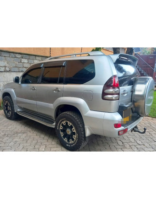 Spoiler posteriore Toyota Land Cruiser J12 120 125 (2002-2010) (Cod. C-C-L-CSP0545)