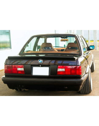 Spoiler posteriore BMW Serie 3 E30 stile M-Tech 1 (Cod. C-C-L-CSP1006)