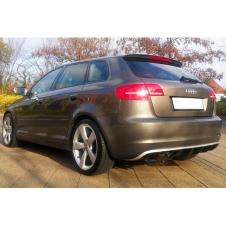 Kit spoiler e sottoparaurti posteriore Audi A3 8P 3 porte stile RS3 (Cod. C-C-L-CSP1220)