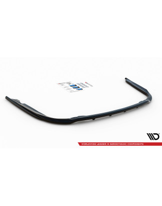 Splitter posteriore (con barre verticali) Toyota Avensis Wagon Mk3 Facelift (Cod. M-TO-AV-3F2-RD1G+R