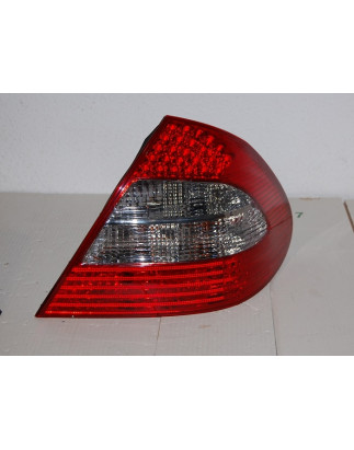 Fari Posteriori Mercedes W211 06-09 4P Led Red (Cod. E-FAME063)