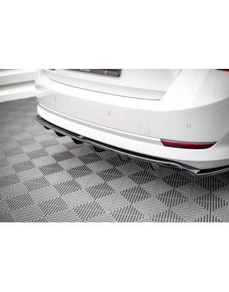 Splitter posteriore (con barre verticali) Skoda Octavia Mk4 (Cod. M-SK-OC-4-RD2G+RD3G)