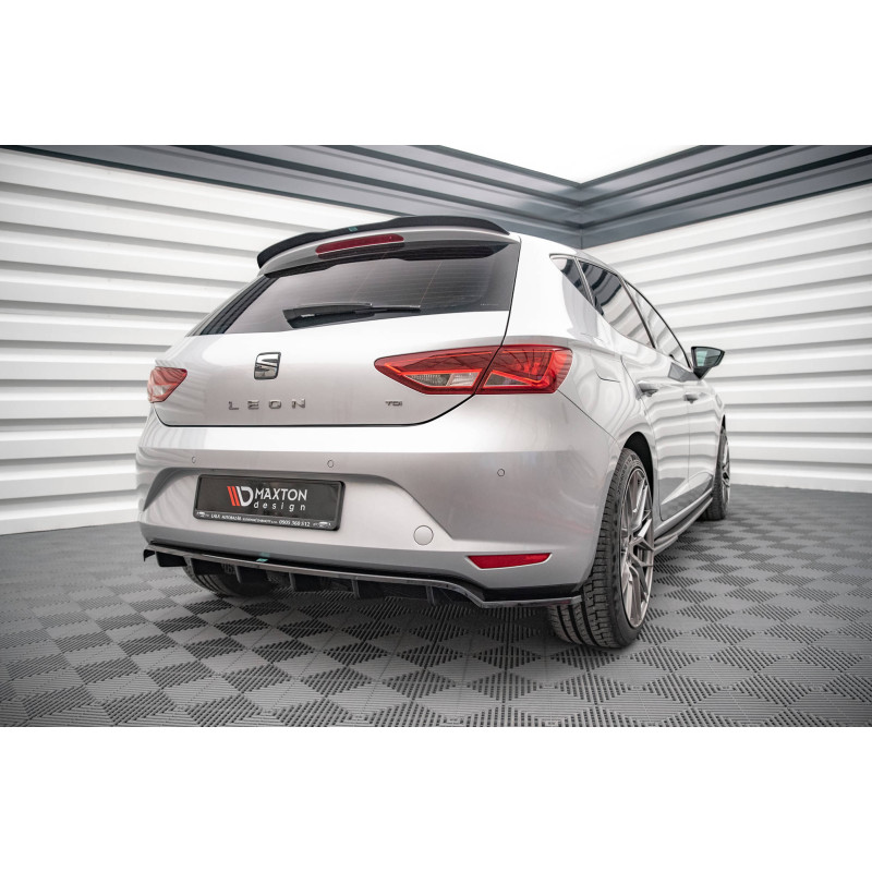 Splitter posteriore (con barre verticali) Seat Leon  Mk3 (Cod. M-SE-LE-3-RD1G+RD2G)