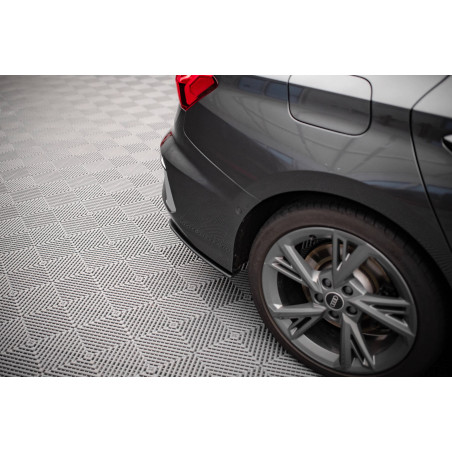 Splitters posteriori laterali Street Pro Audi S3 berlina 8Y (Cod. M-AUS38YSCNC-RSD1B)