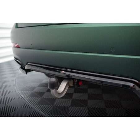 Splitter posteriore (con barre verticali) Maserati Levante Mk1 (Cod. M-MS-LE-1-RD1G+RD2G)
