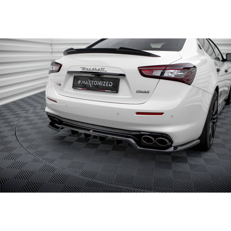 Splitter posteriore (con barre verticali) Maserati Ghibli Mk3 Facelift (Cod. M-MA-GH-1F-RD1G+RD2G)
