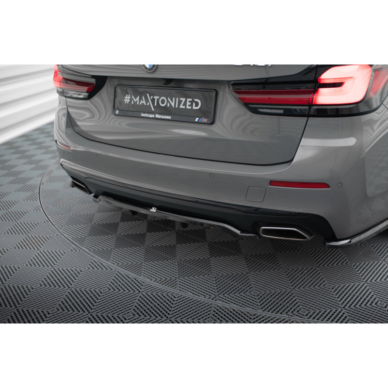 Splitter posteriore (con barre verticali) BMW 5 G30 / G31 Facelift (Cod. M-BM-5-G31F-RD1G+RD2G)