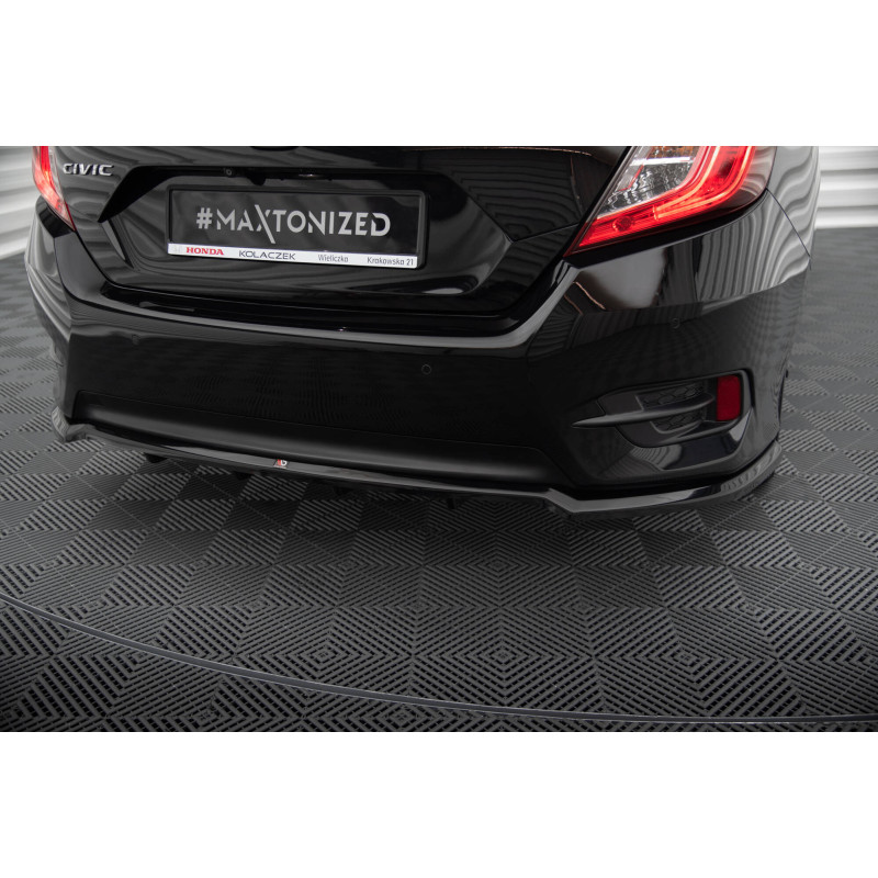 Splitter posteriore (con barre verticali) Honda Civic Mk10 (Cod. M-HO-CI-10-RD1G+RD2G)