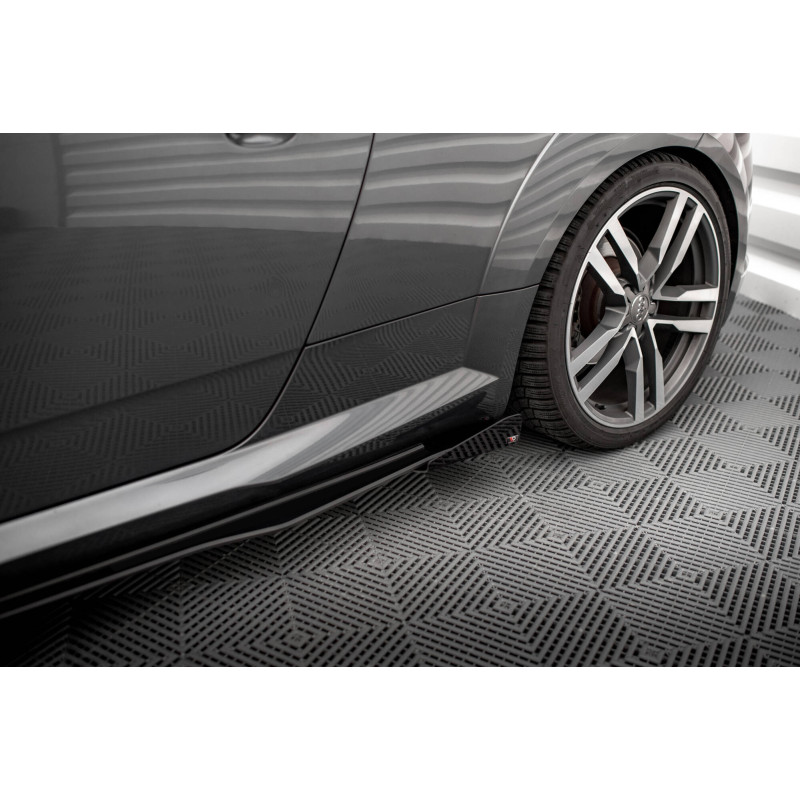 Flaps laterali Audi TT S / S-Line 8S (Cod. M-AUTT3SLINECNC-SF1G)