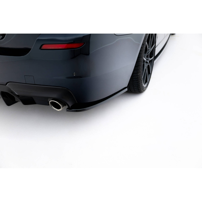 Splitters posteriori laterali V.3 BMW 5 M-Pack F10 / F11 (Cod. M-BM-5-10-MPACK-RSD3G) Splitters posteriori laterali V.3 BMW 5 M-Pack F10 / F11 (Cod. M-BM-5-10-MPACK-RSD3G)