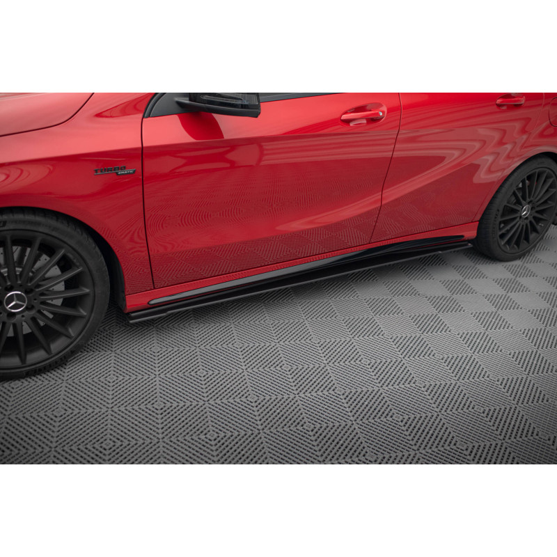 Diffusori minigonne street pro Mercedes-Benz A 45 AMG W176 Facelift (Cod. M-MEA176FAEROCNC-SD1B)