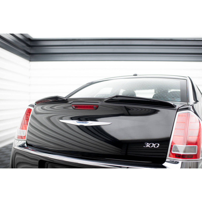 Spoiler Cap 3D Chrysler 300 Mk2 (Cod. M-CHR-300C-2-CAP3D1G)