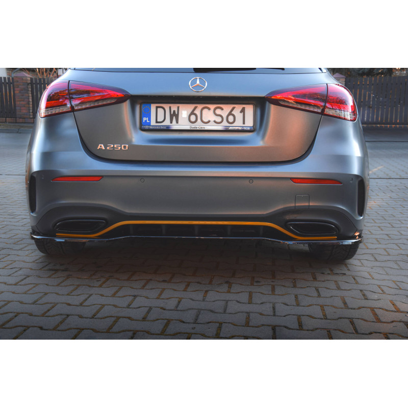 Splitter posteriore (con barre verticali) Mercedes-Benz A  AMG Line W177 (Cod. M-ME-A-177-AMGLINE-RD