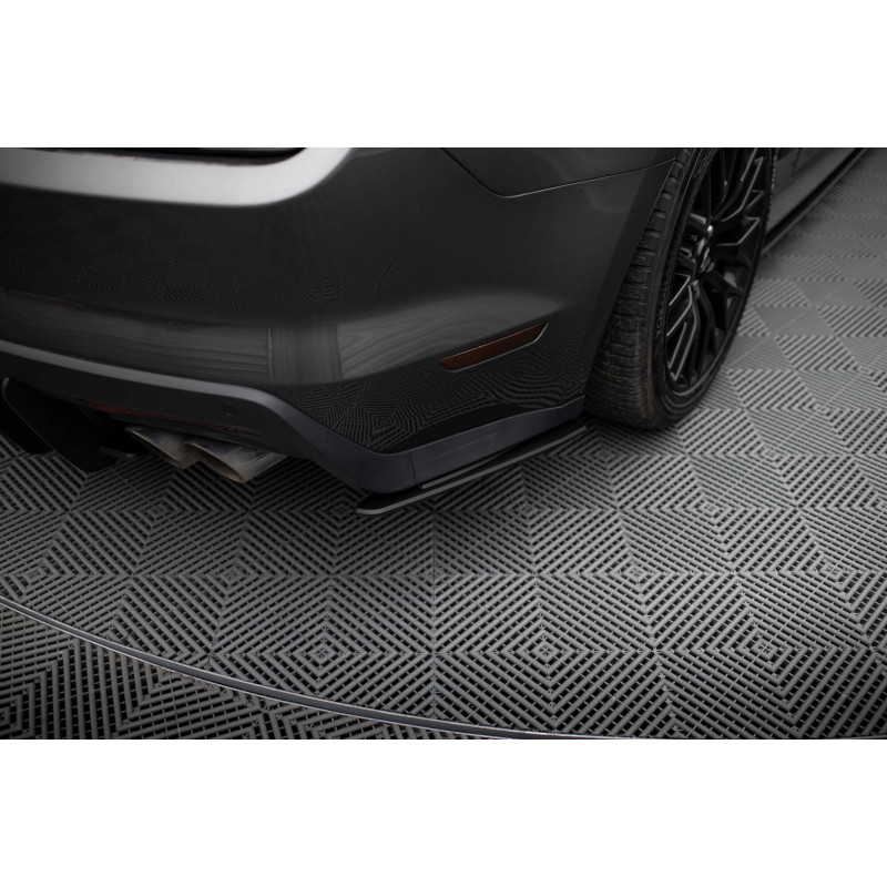 Splitters posteriori laterali Street Pro  Ford Mustang GT Mk6  (Cod. M-FOMU6GTCNC-RSD1B)