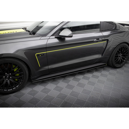 Diffusori minigonne street pro Ford Mustang GT Mk6  (Cod. M-FOMU6GTCNC-SD1B)