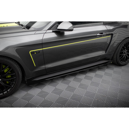 Diffusori minigonne street pro + Flaps Ford Mustang GT Mk6  (Cod. M-FOMU6GTCNC-SD1B+SF1G)