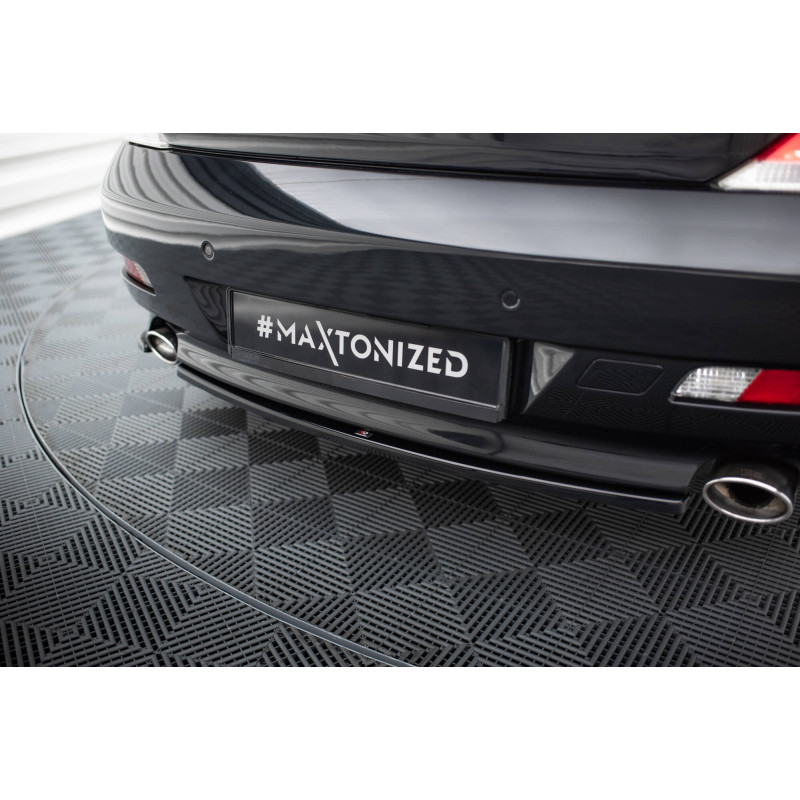 Splitter posteriore (con barre verticali) BMW 6 Coupe / Cabrio E63 / E64 (Cod. M-BM-6-63-RD1G+RD2G) Splitter posteriore (con barre verticali) BMW 6 Coupe / Cabrio E63 / E64 (Cod. M-BM-6-63-RD1G+RD2G)
