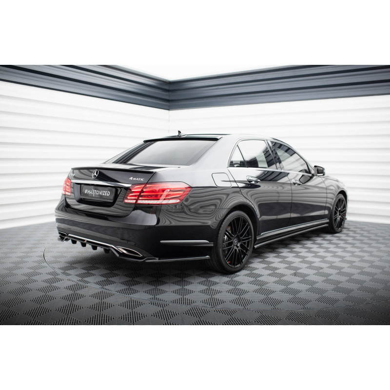 Splitter posteriore (con barre verticali) Mercedes-Benz E W212 Facelift (Cod. M-ME-E-212F-RD1G+RD2G)