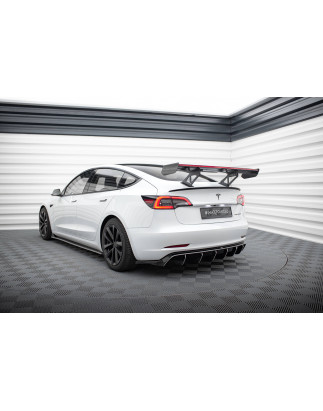 Carbon Spoiler + LED Tesla Model 3 (Cod. M-CF-TE-MODEL3-1-WING5-245-P+LED)