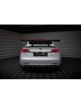 Carbon Spoiler + LED Tesla Model 3 (Cod. M-CF-TE-MODEL3-1-WING5-245-P+LED)