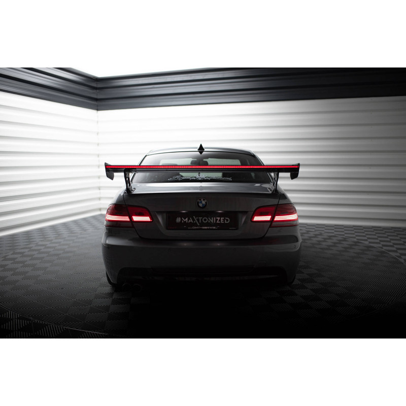 Spoiler in carbonio  + LED BMW 3 / M3 Coupe E92 (Cod. M-CF-BM-3-92-WING5-EXT-245-P+LED)