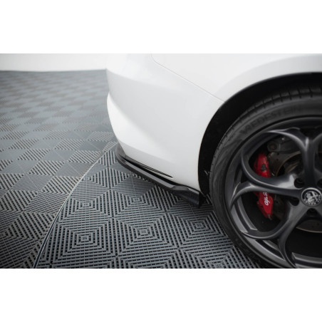 Splitters posteriori laterali Alfa Romeo Giulia Quadrifoglio (Cod. M-AL-GI-1-QV-RSD1G)