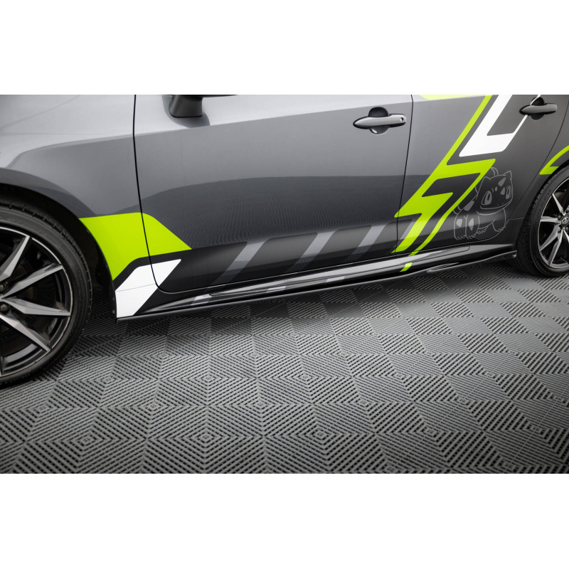 Diffusori minigonne Toyota Corolla GR Sport Touring Sports XII (Cod. M-TO-CO-12-TS-GRSPORT-SD1G)